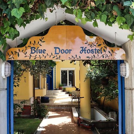 Blue Door Hostel Τίρανα Εξωτερικό φωτογραφία