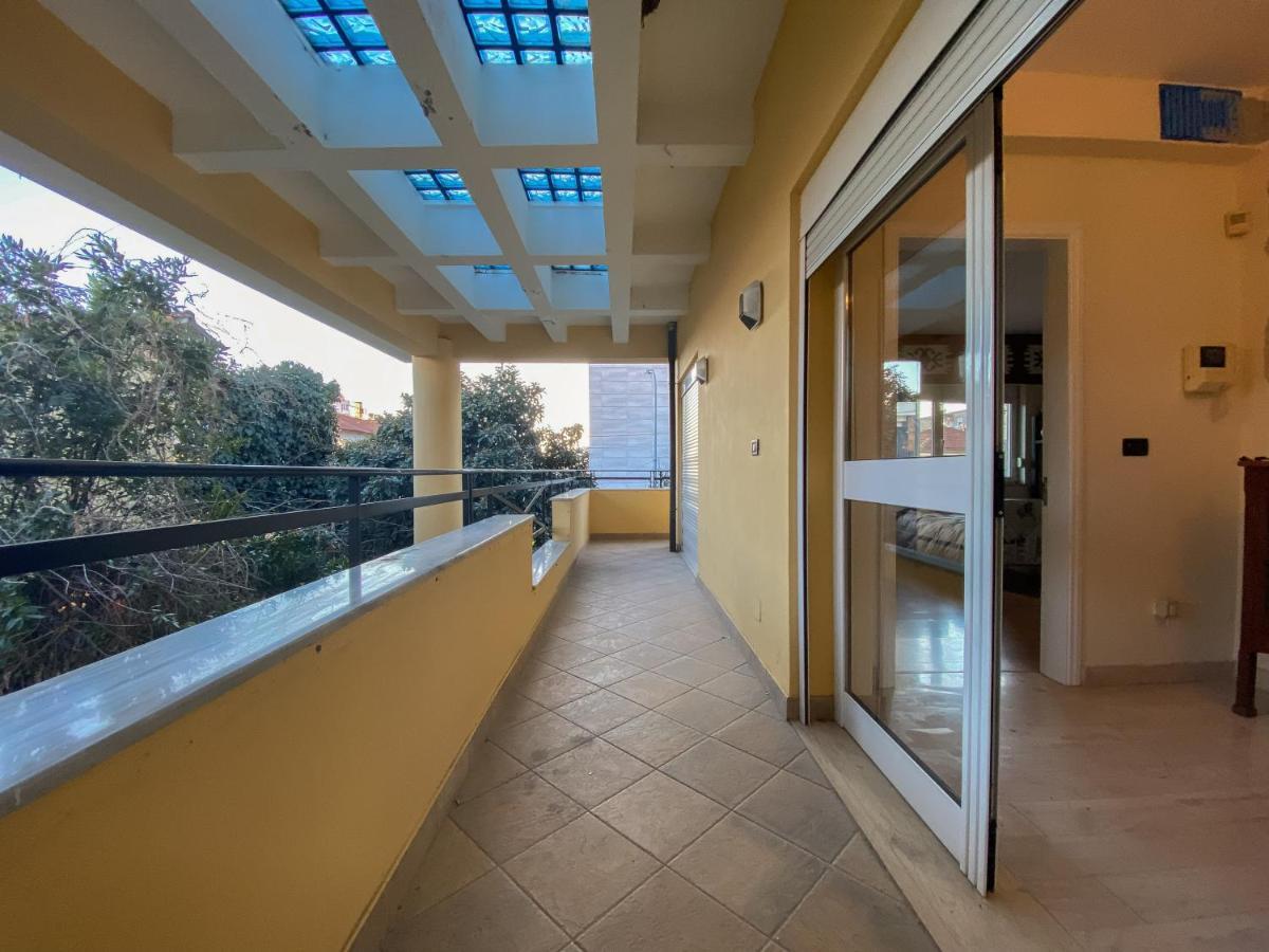 Blue Door Hostel Τίρανα Εξωτερικό φωτογραφία