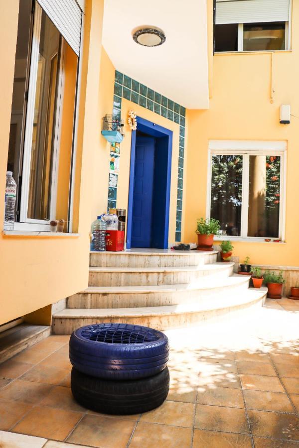 Blue Door Hostel Τίρανα Εξωτερικό φωτογραφία